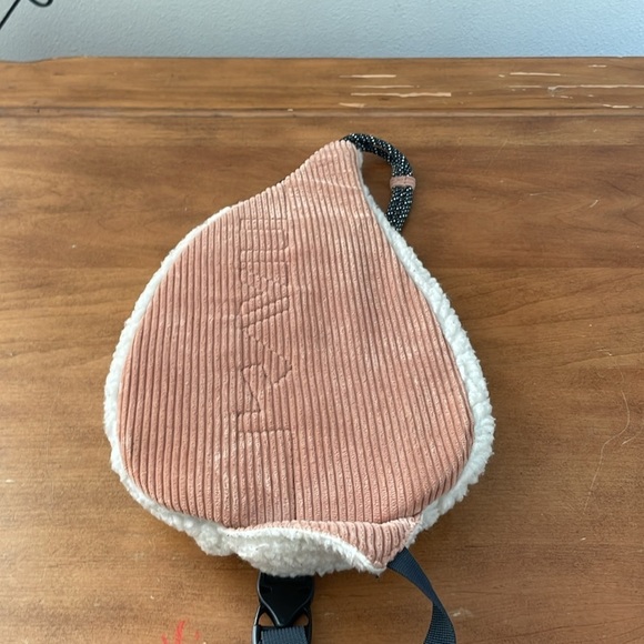 KAVU Polar Rope Snug Sling Crossbody Blush Cloud Fleece Polyester Backpack Bag main image 6
